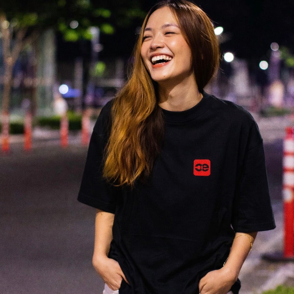 EMBROIDERED CE TEE