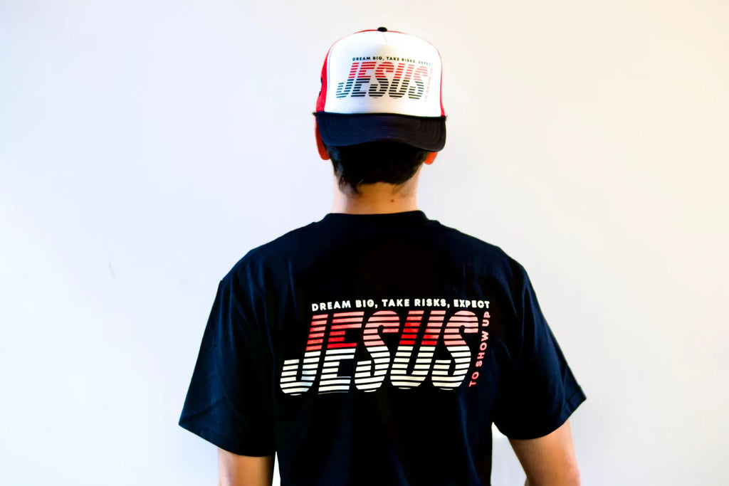 EXPECT JESUS TO SHOW UP TEE
